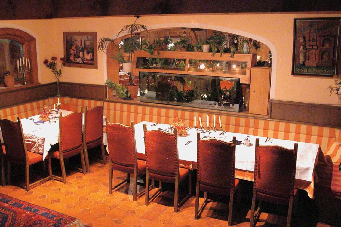 Hotel Restaurant Sidan Schwendau Luaran gambar